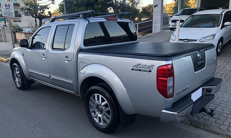 Nissan Frontier Sl 2...