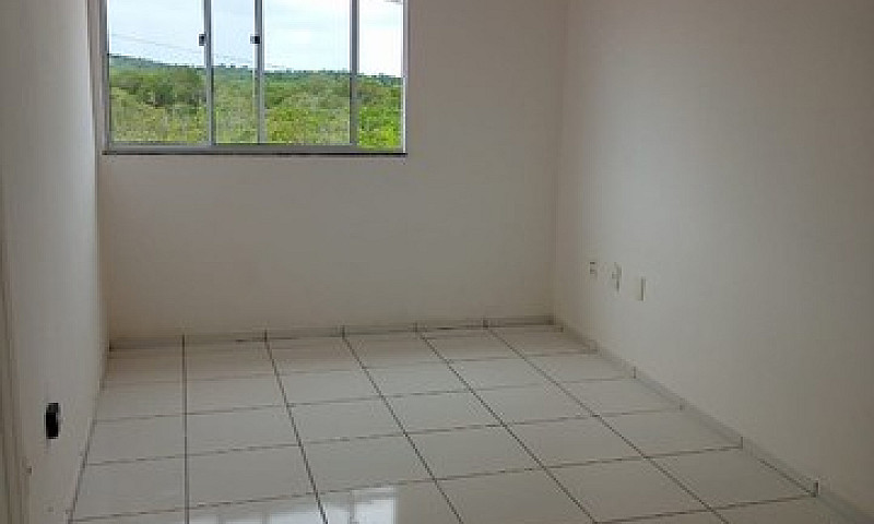 Aluga-Se Apt Vida No...