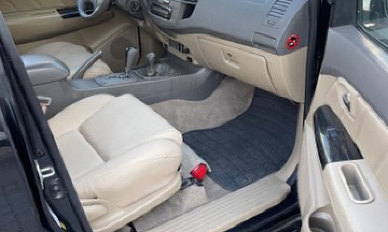 Hilux Sw4 Diesel 7Lu...