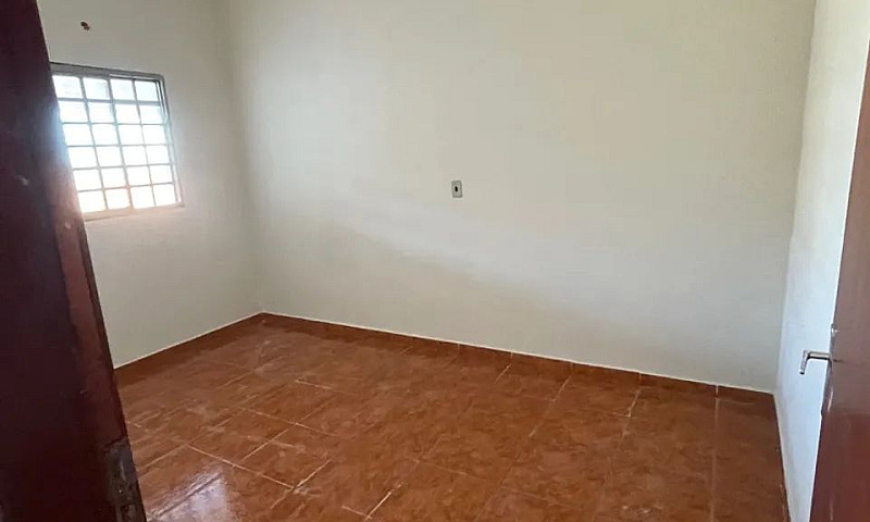 Aluga-Se Casa Na Av....