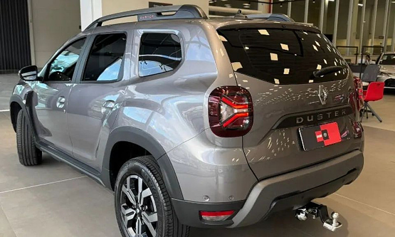 Renault Duster Iconi...