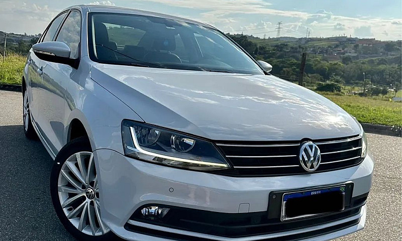 Volkswagen Jetta Com...
