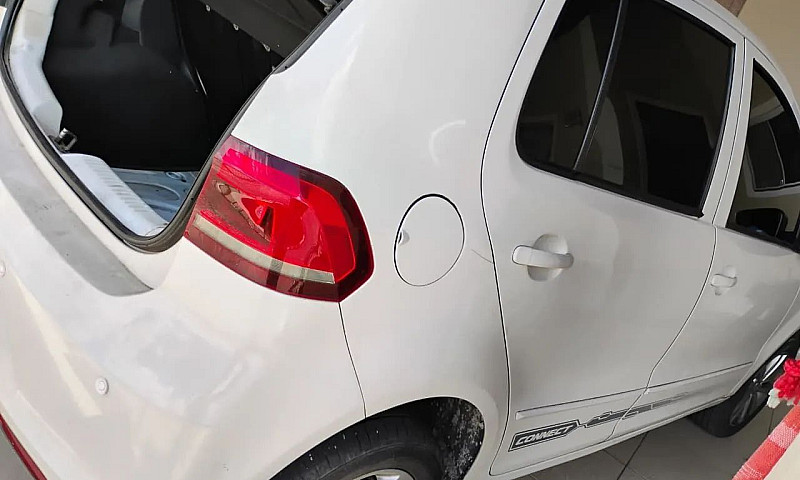 Volkswagen Fox Conne...