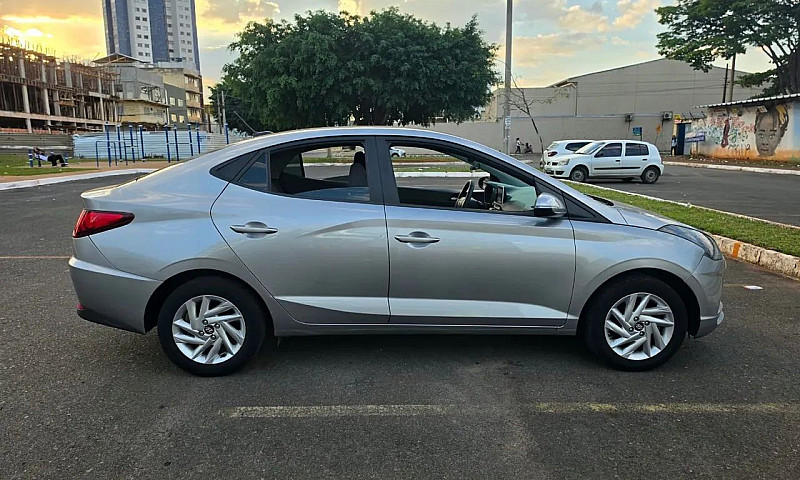Hyundai Hb20S Evolut...