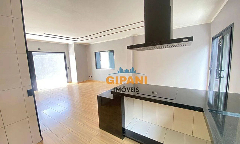 Casa Com 3 Dormitóri...
