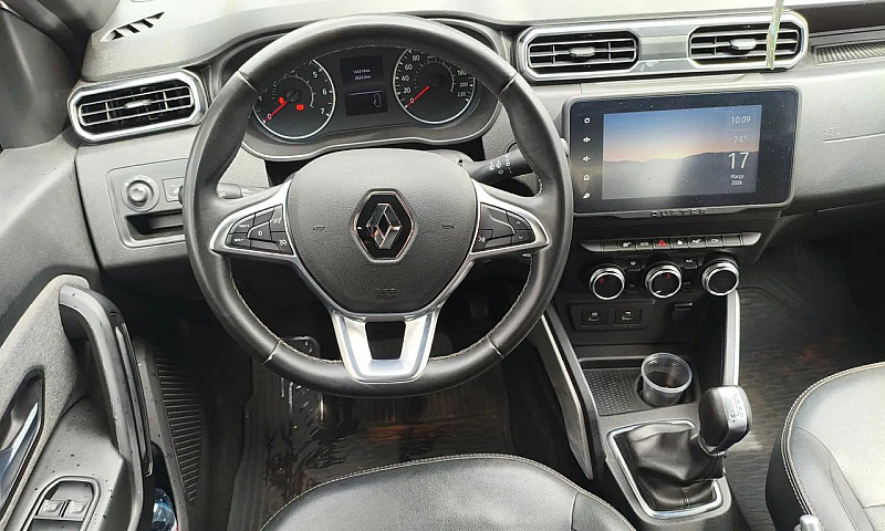 Renault Duster Iconi...