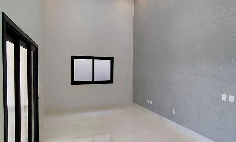 Casa Com 3 Dormitóri...