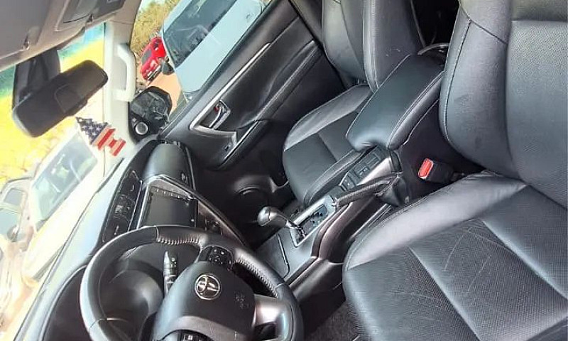 Toyota Hilux Sw4 Srx...
