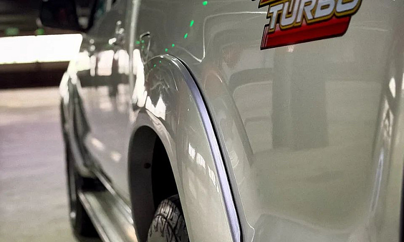 Toyota Hilux Cd D4-D...