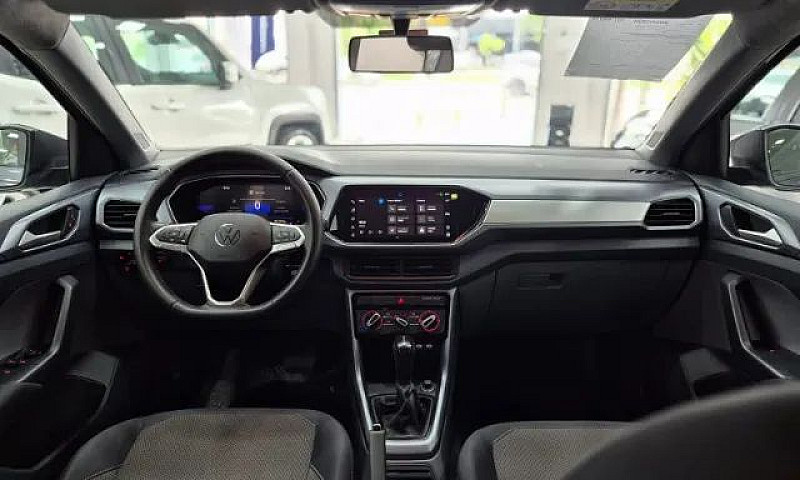 Volkswagen T-Cross 1...