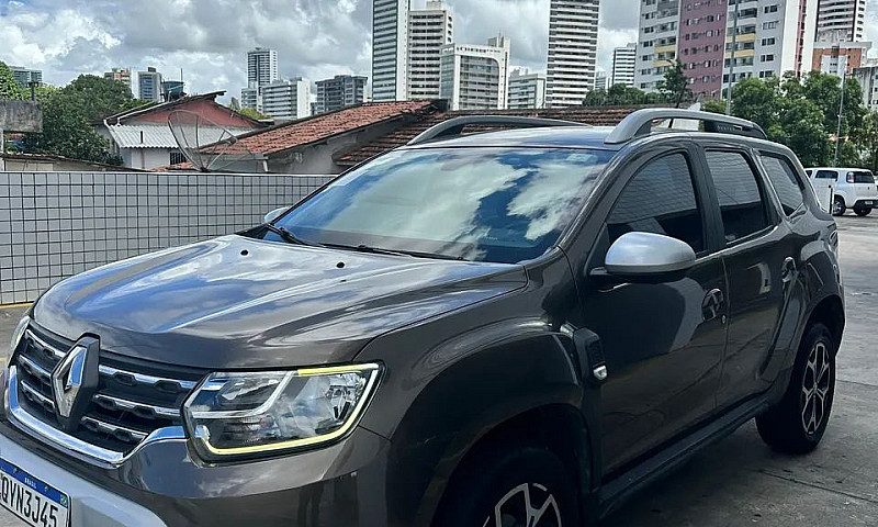 Renault Duster Iconi...