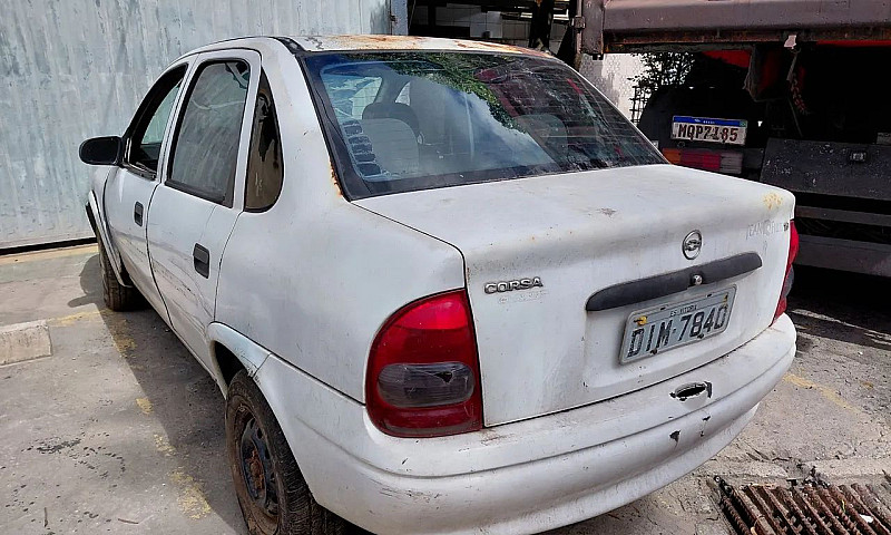 Chevrolet Corsa Seda...