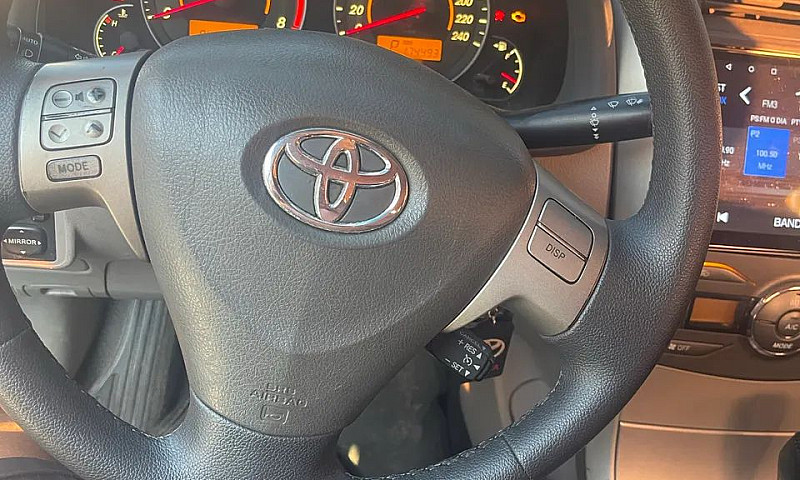 Toyota Corolla Xei 1...