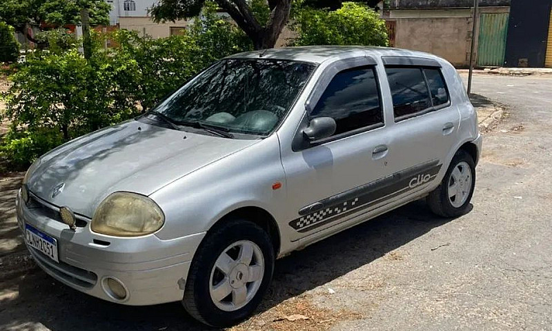 Renault Clio Rn/ Exp...