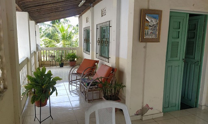 Excelente Casa, Próx...
