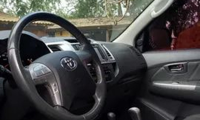 Hilux 2013 2°Dono Há...