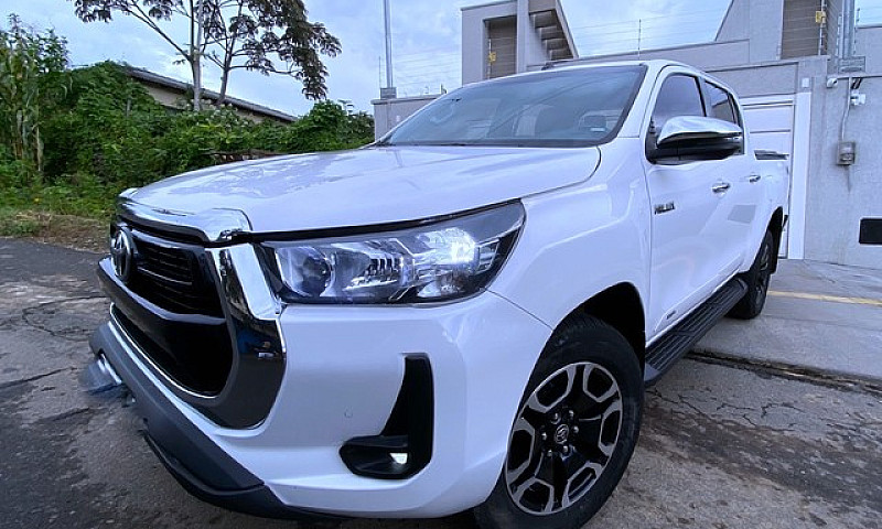 Hilux Srv 21/21 Comp...