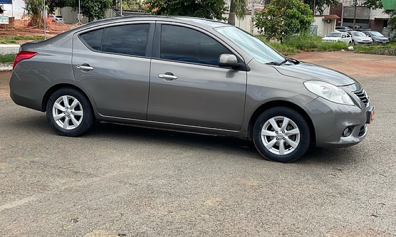 Versa Sl 2012 1.6 Co...