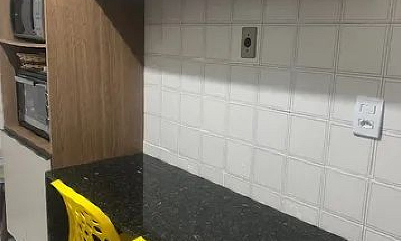 Alugo Apt De 93 M2, ...