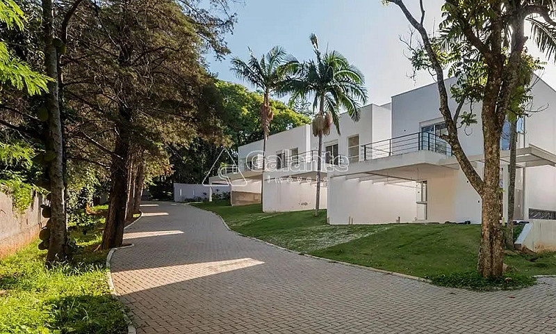 Casa - Condomínio Ch...