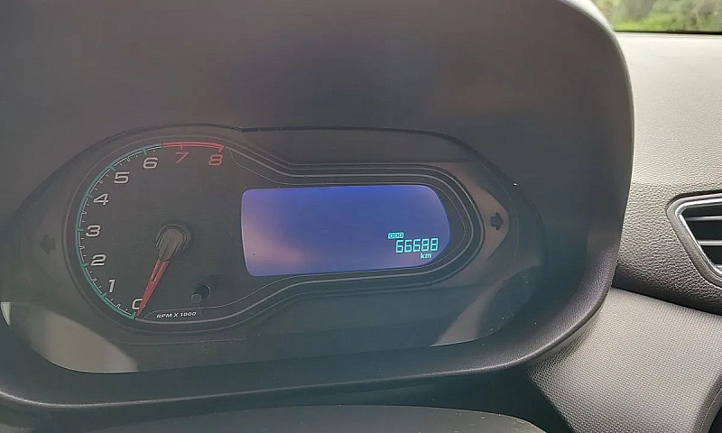 Onix 1.4 Ltz Automát...