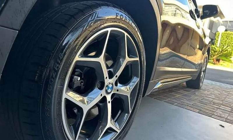Bmw X1 2016 Com Teto...