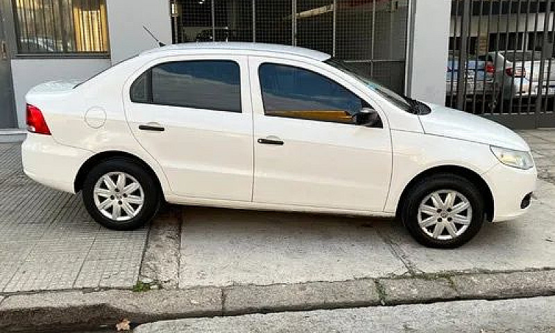 Volkswagen Voyage 1....