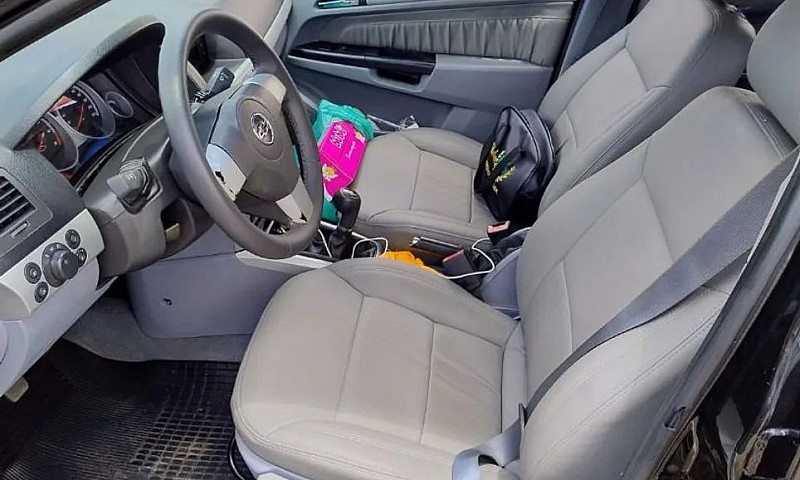 Chevrolet Vectra Ele...