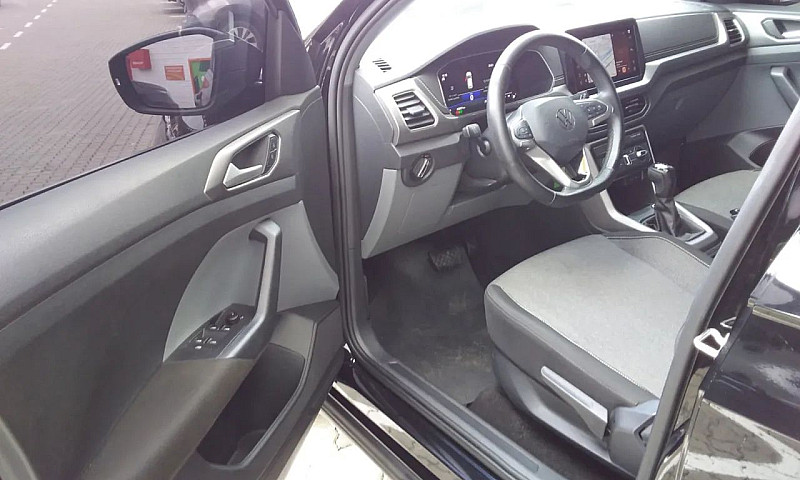 Volkswagen T-Cross 1...