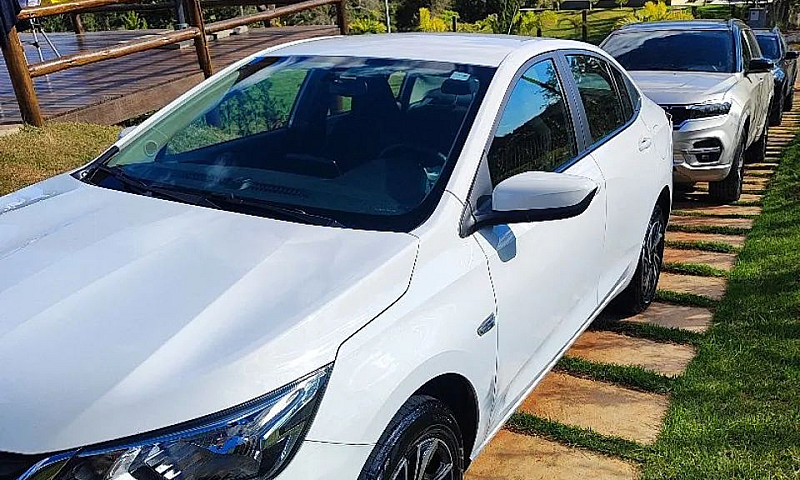 Chevrolet Onix Plus ...