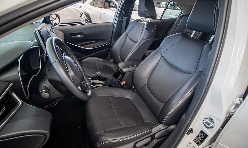 Toyota Corolla Xei 2...