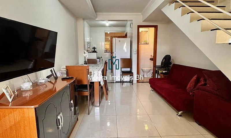Casa Com Entrada Ind...