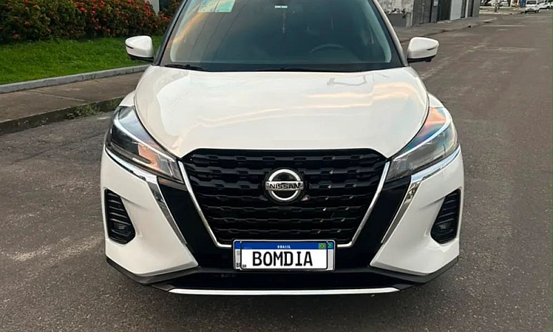 Nissan Kicks Exclusi...