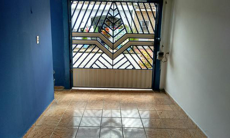 Alugo Ótima Casa...