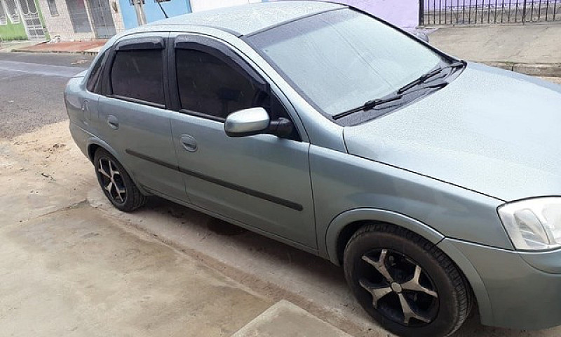 Corsa 1.0 - 4 Portas...