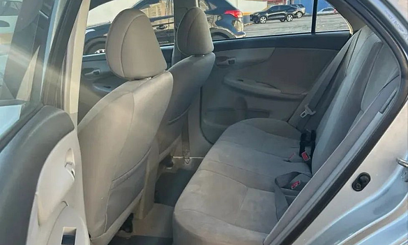 Toyota Corolla Xli 1...