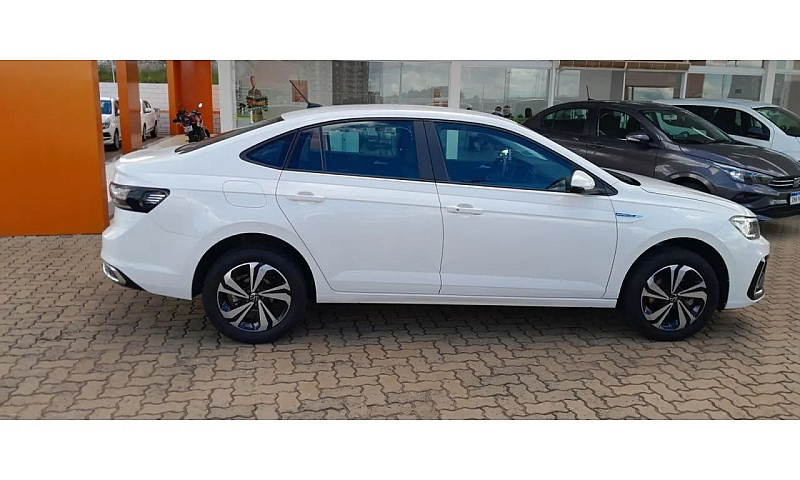 Volkswagen Virtus Co...