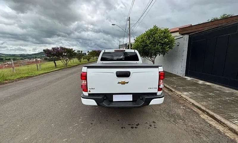 Chevrolet S10 Pick-U...