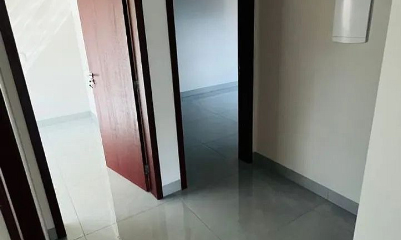 Alugo Casa...