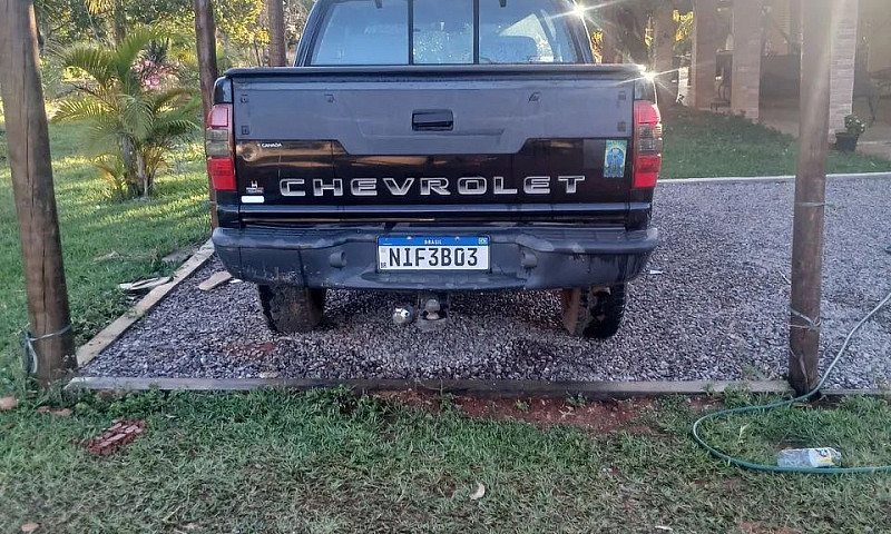 Chevrolet S10 P-Up C...