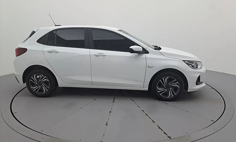 Chevrolet Onix Hatch...