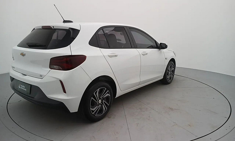 Chevrolet Onix Hatch...