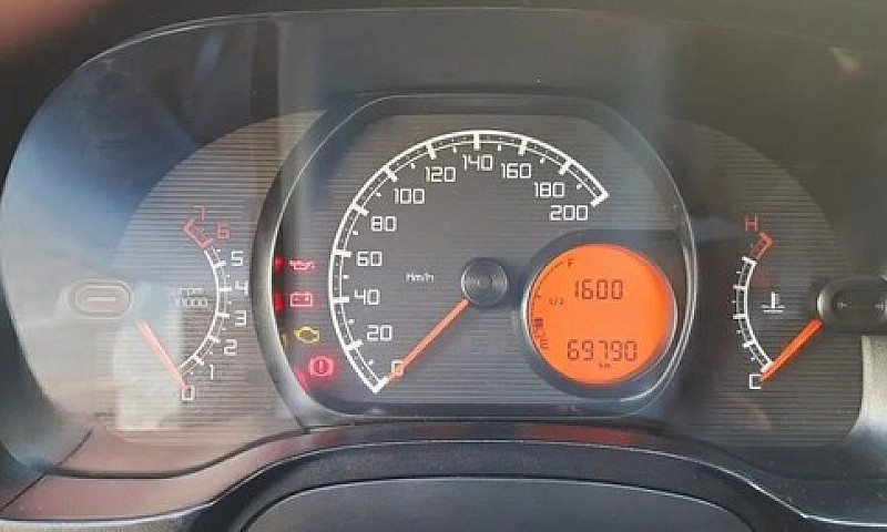 Fiat Strada 1.4 Hard...