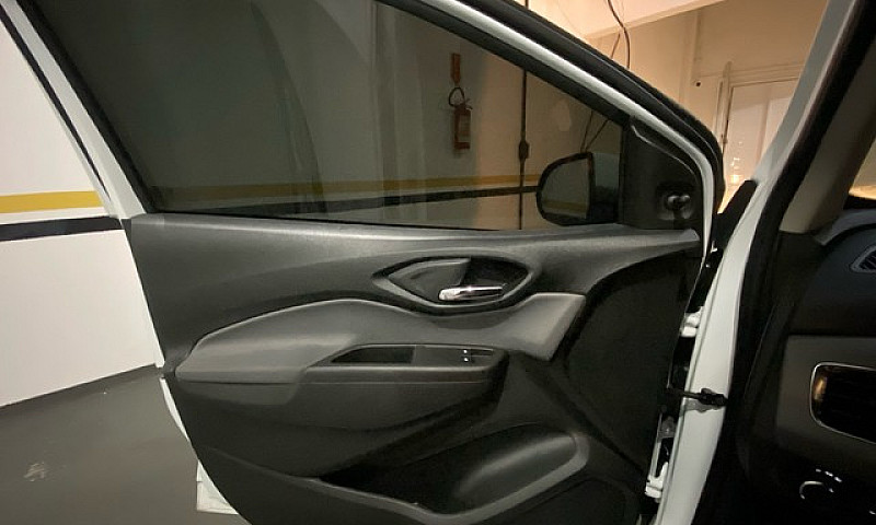 Chevrolet Onix Lt 20...