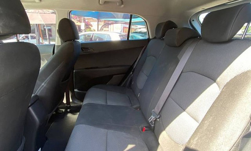 Hyundai Creta Attitu...