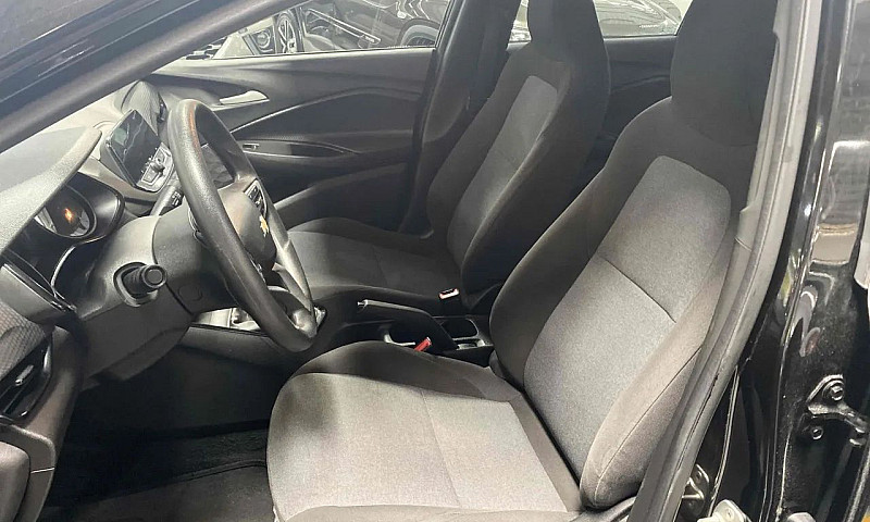 Chevrolet Onix Hatch...