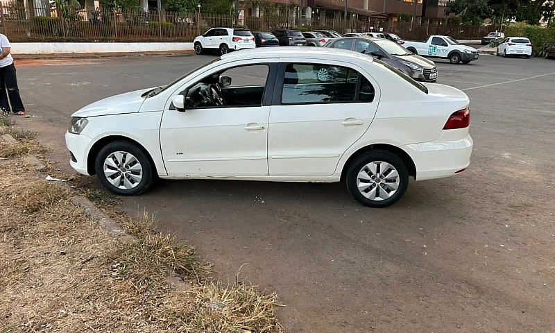 Volkswagen Voyage 1....