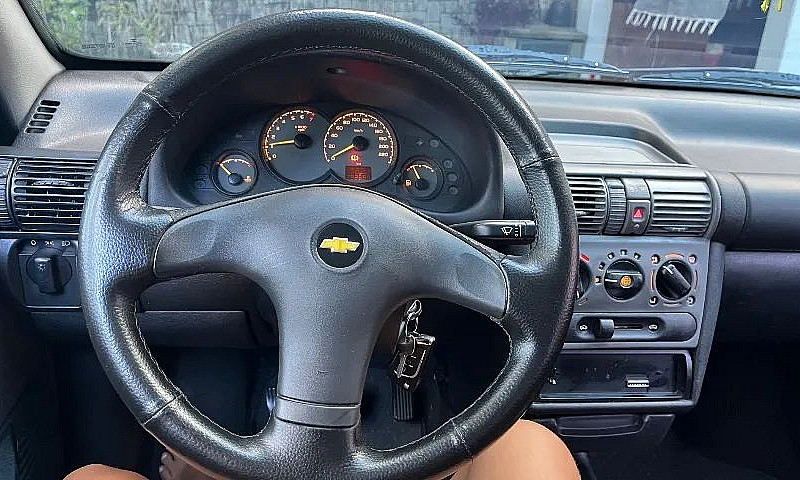 Chevrolet Corsa Sed ...