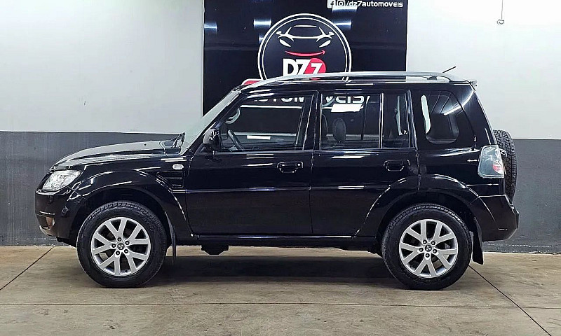 Mitsubishi Pajero Tr...