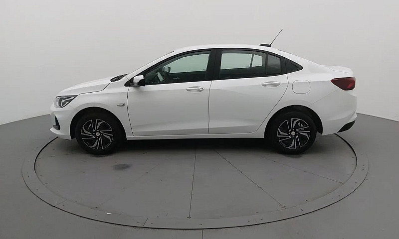 Chevrolet Onix Plus ...